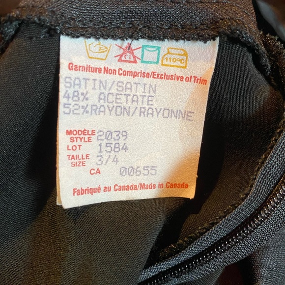 New  black satin dress - Picture 4 of 6